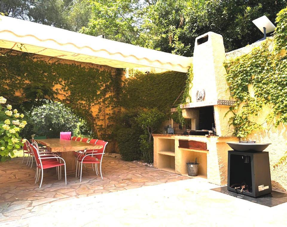 Feerie Love Bed & Breakfast Puget-sur Argens Eksteriør bilde